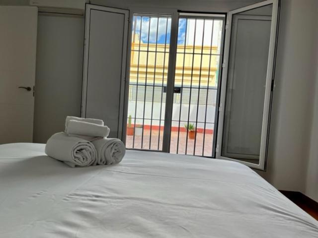Ti2 Duplex Con Terraza Privada, 120 Metros De La Catedral Sevilha Exterior foto